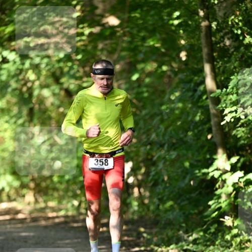 06.10.2024 - Bramfelder Halbmarathon 2024 Dr. Thomas Lammeyer http://msf.ph/oto/7340323 06.10.2024 10:42:52 Laufen 358 meine-sportfotos.de