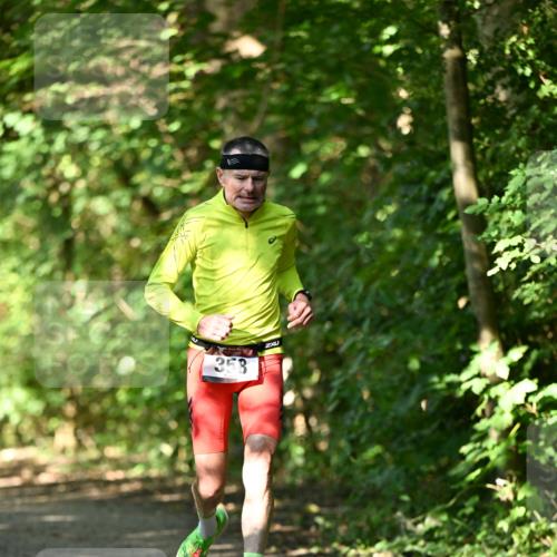 06.10.2024 - Bramfelder Halbmarathon 2024 Dr. Thomas Lammeyer http://msf.ph/oto/7340324 06.10.2024 10:42:52 Laufen 358 meine-sportfotos.de