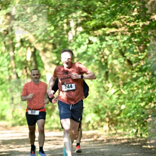 06.10.2024 - Bramfelder Halbmarathon 2024 Dr. Thomas Lammeyer http://msf.ph/oto/7340335 06.10.2024 10:42:55 Laufen 60, 244 meine-sportfotos.de
