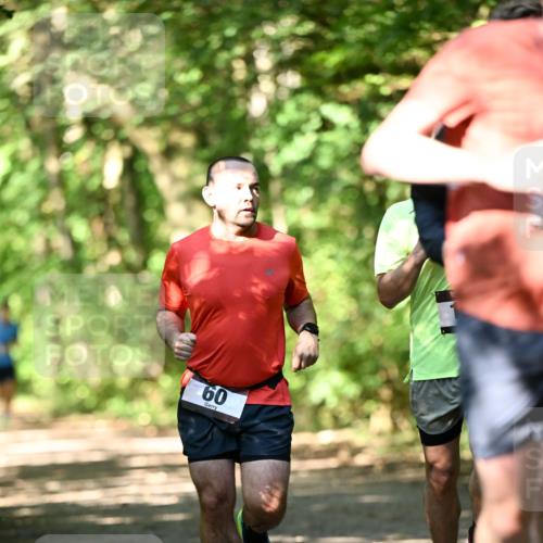 06.10.2024 - Bramfelder Halbmarathon 2024 Dr. Thomas Lammeyer http://msf.ph/oto/7340351 06.10.2024 10:42:57 Laufen 60, 00 meine-sportfotos.de