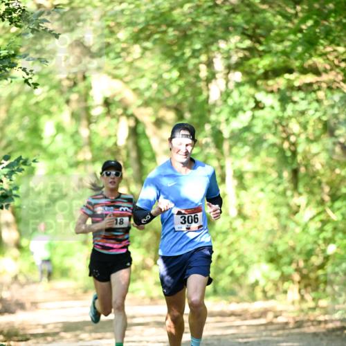 06.10.2024 - Bramfelder Halbmarathon 2024 Dr. Thomas Lammeyer http://msf.ph/oto/7340365 06.10.2024 10:43:07 Laufen 18, 172, 306 meine-sportfotos.de