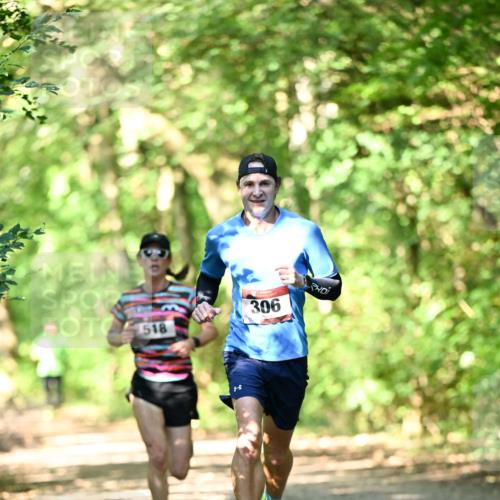 06.10.2024 - Bramfelder Halbmarathon 2024 Dr. Thomas Lammeyer http://msf.ph/oto/7340368 06.10.2024 10:43:08 Laufen 518, 306 meine-sportfotos.de