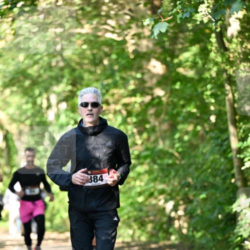 06.10.2024 - Bramfelder Halbmarathon 2024 Dr. Thomas Lammeyer http://msf.ph/oto/7340436 06.10.2024 10:43:52 Laufen 384 meine-sportfotos.de