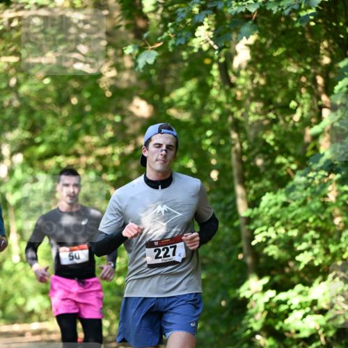06.10.2024 - Bramfelder Halbmarathon 2024 Dr. Thomas Lammeyer http://msf.ph/oto/7340446 06.10.2024 10:43:55 Laufen 50, 227, 2 meine-sportfotos.de