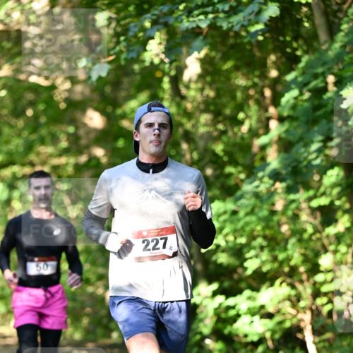 06.10.2024 - Bramfelder Halbmarathon 2024 Dr. Thomas Lammeyer http://msf.ph/oto/7340449 06.10.2024 10:43:55 Laufen 50, 227 meine-sportfotos.de