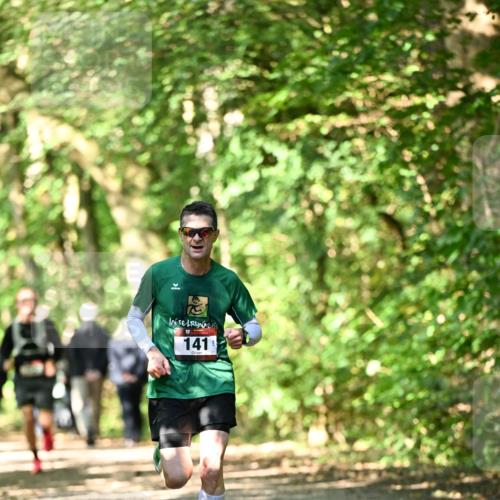 06.10.2024 - Bramfelder Halbmarathon 2024 Dr. Thomas Lammeyer http://msf.ph/oto/7340462 06.10.2024 10:44:00 Laufen 141 meine-sportfotos.de