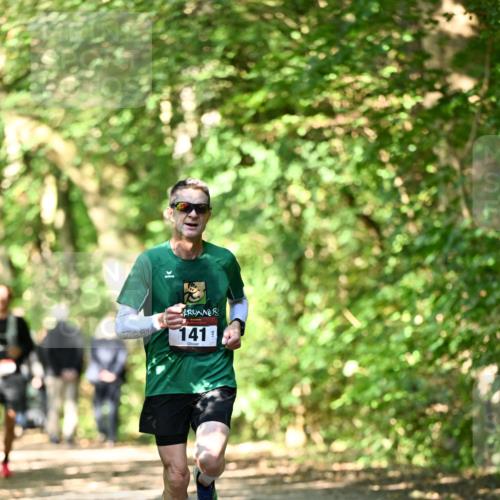 06.10.2024 - Bramfelder Halbmarathon 2024 Dr. Thomas Lammeyer http://msf.ph/oto/7340465 06.10.2024 10:44:00 Laufen 141 meine-sportfotos.de