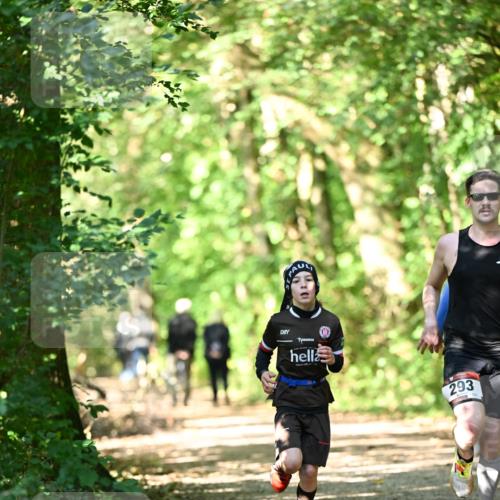06.10.2024 - Bramfelder Halbmarathon 2024 Dr. Thomas Lammeyer http://msf.ph/oto/7340558 06.10.2024 10:44:24 Laufen 293 meine-sportfotos.de
