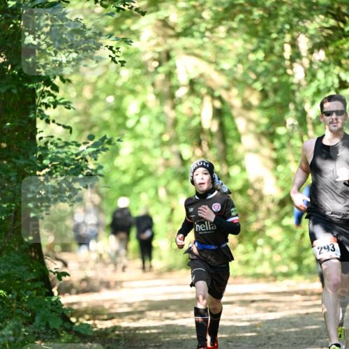 06.10.2024 - Bramfelder Halbmarathon 2024 Dr. Thomas Lammeyer http://msf.ph/oto/7340559 06.10.2024 10:44:24 Laufen 293 meine-sportfotos.de