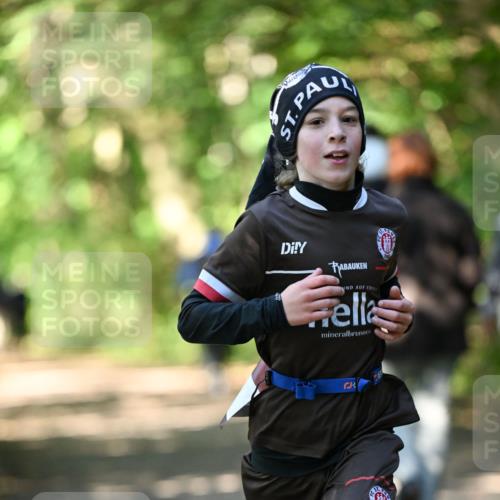 06.10.2024 - Bramfelder Halbmarathon 2024 Dr. Thomas Lammeyer http://msf.ph/oto/7340576 06.10.2024 10:44:27 Laufen  meine-sportfotos.de