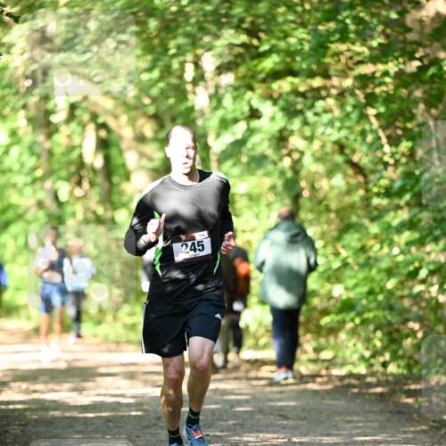 06.10.2024 - Bramfelder Halbmarathon 2024 Dr. Thomas Lammeyer http://msf.ph/oto/7340577 06.10.2024 10:44:48 Laufen 245 meine-sportfotos.de