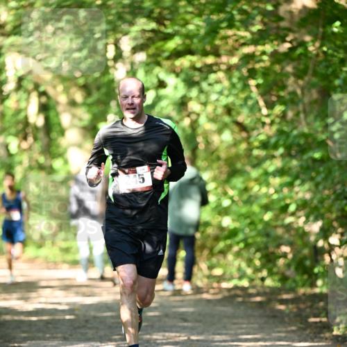 06.10.2024 - Bramfelder Halbmarathon 2024 Dr. Thomas Lammeyer http://msf.ph/oto/7340581 06.10.2024 10:44:49 Laufen  meine-sportfotos.de