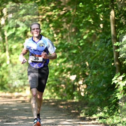 06.10.2024 - Bramfelder Halbmarathon 2024 Dr. Thomas Lammeyer http://msf.ph/oto/7340602 06.10.2024 10:45:05 Laufen 36 meine-sportfotos.de