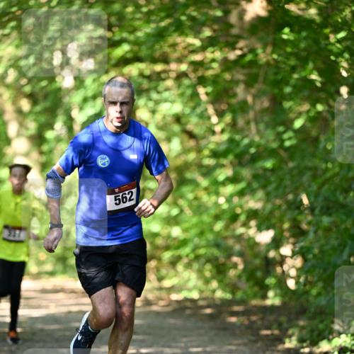 06.10.2024 - Bramfelder Halbmarathon 2024 Dr. Thomas Lammeyer http://msf.ph/oto/7340631 06.10.2024 10:45:15 Laufen 347, 562 meine-sportfotos.de