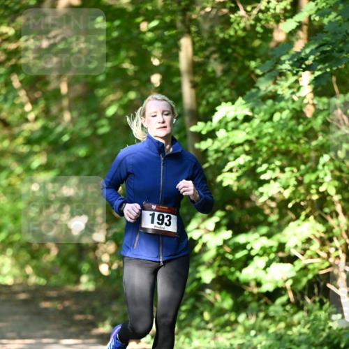 06.10.2024 - Bramfelder Halbmarathon 2024 Dr. Thomas Lammeyer http://msf.ph/oto/7340674 06.10.2024 10:45:50 Laufen 23, 193 meine-sportfotos.de