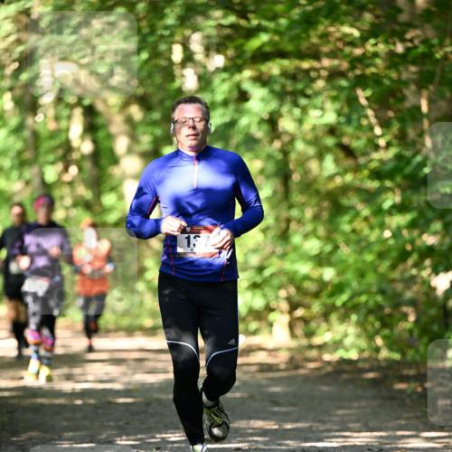 06.10.2024 - Bramfelder Halbmarathon 2024 Dr. Thomas Lammeyer http://msf.ph/oto/7340682 06.10.2024 10:45:53 Laufen 17 meine-sportfotos.de