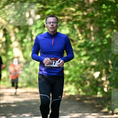 06.10.2024 - Bramfelder Halbmarathon 2024 Dr. Thomas Lammeyer http://msf.ph/oto/7340690 06.10.2024 10:45:54 Laufen 37 meine-sportfotos.de