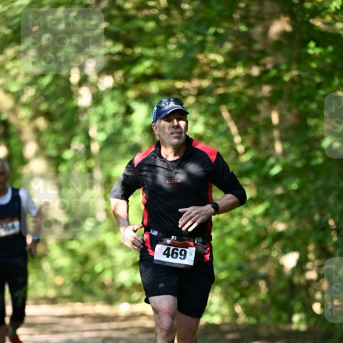 06.10.2024 - Bramfelder Halbmarathon 2024 Dr. Thomas Lammeyer http://msf.ph/oto/7340820 06.10.2024 10:46:28 Laufen 238, 469, 40 meine-sportfotos.de