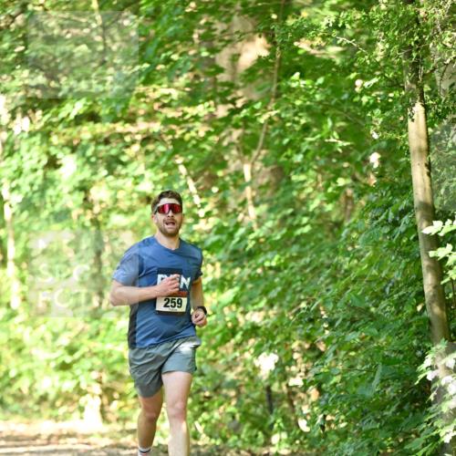06.10.2024 - Bramfelder Halbmarathon 2024 Dr. Thomas Lammeyer http://msf.ph/oto/7340848 06.10.2024 10:46:36 Laufen 259 meine-sportfotos.de