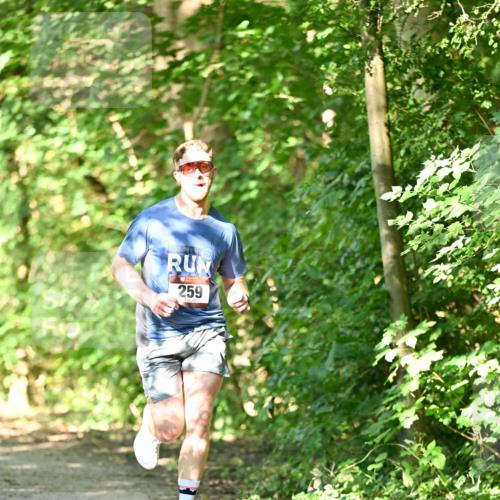 06.10.2024 - Bramfelder Halbmarathon 2024 Dr. Thomas Lammeyer http://msf.ph/oto/7340855 06.10.2024 10:46:37 Laufen 259 meine-sportfotos.de