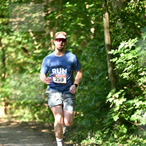 06.10.2024 - Bramfelder Halbmarathon 2024 Dr. Thomas Lammeyer http://msf.ph/oto/7340858 06.10.2024 10:46:37 Laufen 2024, 259 meine-sportfotos.de