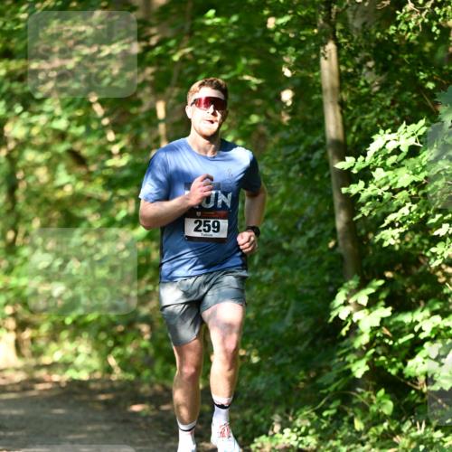 06.10.2024 - Bramfelder Halbmarathon 2024 Dr. Thomas Lammeyer http://msf.ph/oto/7340859 06.10.2024 10:46:38 Laufen 259 meine-sportfotos.de