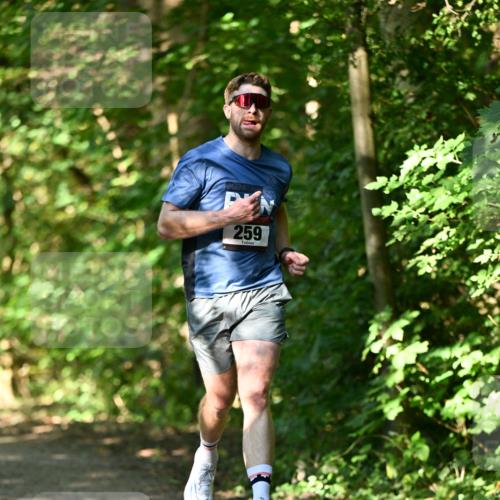 06.10.2024 - Bramfelder Halbmarathon 2024 Dr. Thomas Lammeyer http://msf.ph/oto/7340860 06.10.2024 10:46:38 Laufen 259 meine-sportfotos.de