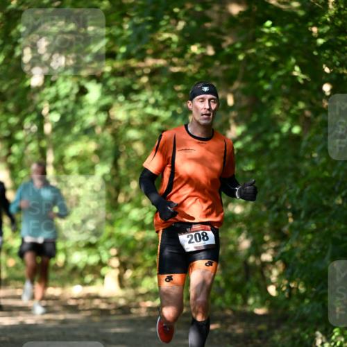 06.10.2024 - Bramfelder Halbmarathon 2024 Dr. Thomas Lammeyer http://msf.ph/oto/7340940 06.10.2024 10:47:05 Laufen 208 meine-sportfotos.de