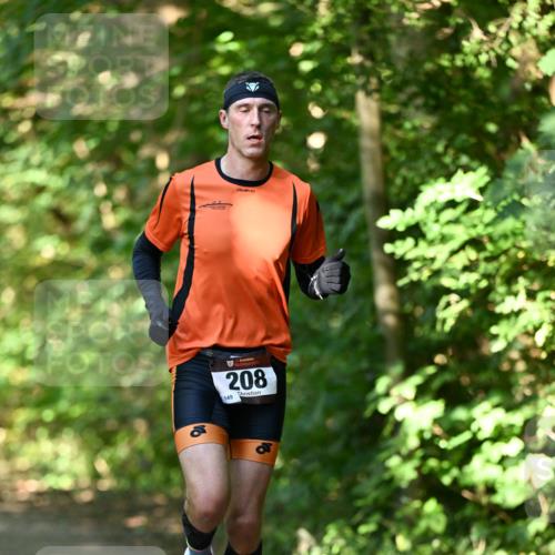 06.10.2024 - Bramfelder Halbmarathon 2024 Dr. Thomas Lammeyer http://msf.ph/oto/7340946 06.10.2024 10:47:06 Laufen 208, 149 meine-sportfotos.de
