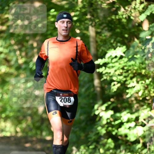 06.10.2024 - Bramfelder Halbmarathon 2024 Dr. Thomas Lammeyer http://msf.ph/oto/7340947 06.10.2024 10:47:06 Laufen 208, 49 meine-sportfotos.de