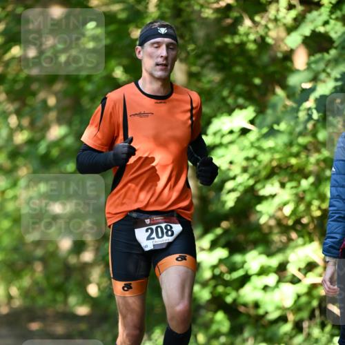 06.10.2024 - Bramfelder Halbmarathon 2024 Dr. Thomas Lammeyer http://msf.ph/oto/7340949 06.10.2024 10:47:07 Laufen 149, 208 meine-sportfotos.de