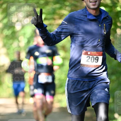 06.10.2024 - Bramfelder Halbmarathon 2024 Dr. Thomas Lammeyer http://msf.ph/oto/7340963 06.10.2024 10:47:15 Laufen 209 meine-sportfotos.de