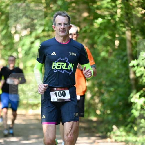 06.10.2024 - Bramfelder Halbmarathon 2024 Dr. Thomas Lammeyer http://msf.ph/oto/7340970 06.10.2024 10:47:16 Laufen 50, 236, 33, 100, 50 meine-sportfotos.de