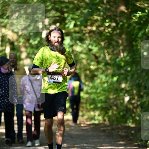 06.10.2024 - Bramfelder Halbmarathon 2024 Dr. Thomas Lammeyer http://msf.ph/oto/7340994 06.10.2024 10:47:22 Laufen 487, 233 meine-sportfotos.de