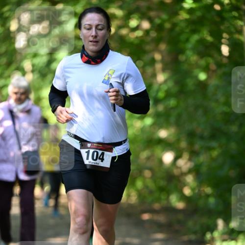 06.10.2024 - Bramfelder Halbmarathon 2024 Dr. Thomas Lammeyer http://msf.ph/oto/7341013 06.10.2024 10:47:27 Laufen 33, 104 meine-sportfotos.de