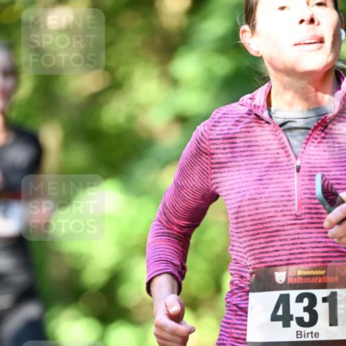 06.10.2024 - Bramfelder Halbmarathon 2024 Dr. Thomas Lammeyer http://msf.ph/oto/7341056 06.10.2024 10:47:42 Laufen 33, 431 meine-sportfotos.de