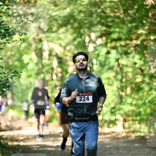 06.10.2024 - Bramfelder Halbmarathon 2024 Dr. Thomas Lammeyer http://msf.ph/oto/7341068 06.10.2024 10:47:50 Laufen 224 meine-sportfotos.de