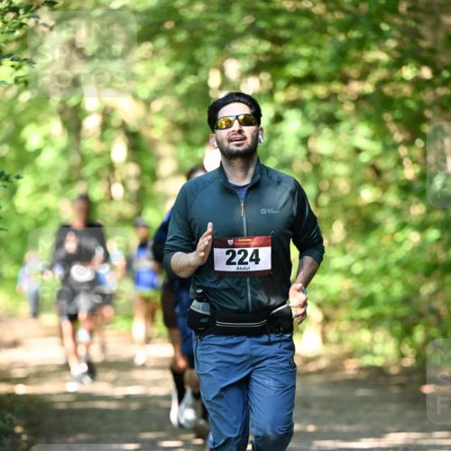 06.10.2024 - Bramfelder Halbmarathon 2024 Dr. Thomas Lammeyer http://msf.ph/oto/7341073 06.10.2024 10:47:51 Laufen 224 meine-sportfotos.de