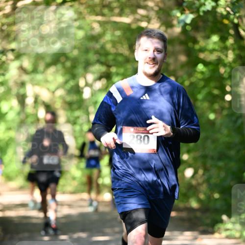 06.10.2024 - Bramfelder Halbmarathon 2024 Dr. Thomas Lammeyer http://msf.ph/oto/7341091 06.10.2024 10:47:54 Laufen 280 meine-sportfotos.de