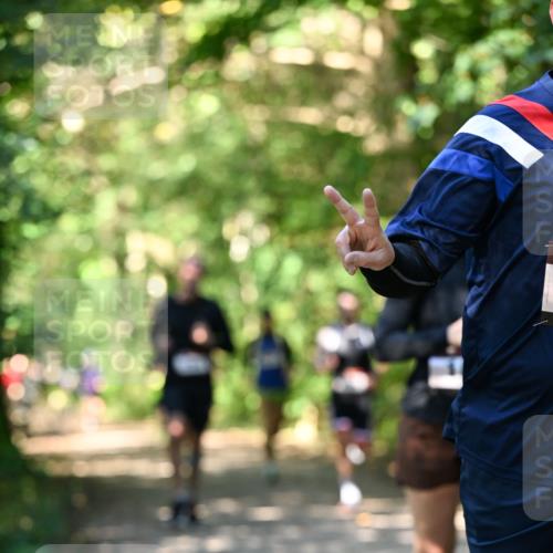 06.10.2024 - Bramfelder Halbmarathon 2024 Dr. Thomas Lammeyer http://msf.ph/oto/7341095 06.10.2024 10:47:55 Laufen  meine-sportfotos.de