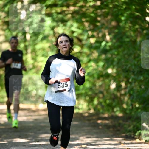 06.10.2024 - Bramfelder Halbmarathon 2024 Dr. Thomas Lammeyer http://msf.ph/oto/7341165 06.10.2024 10:48:13 Laufen 535, 204 meine-sportfotos.de