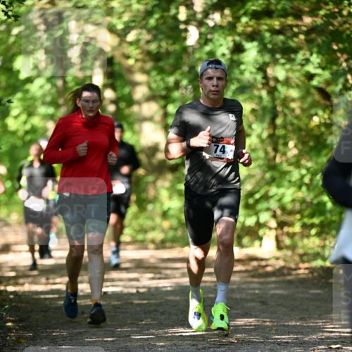 06.10.2024 - Bramfelder Halbmarathon 2024 Dr. Thomas Lammeyer http://msf.ph/oto/7341172 06.10.2024 10:48:14 Laufen 74 meine-sportfotos.de