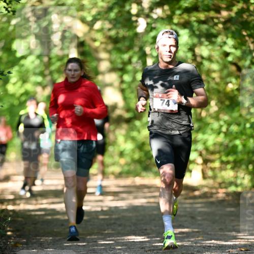06.10.2024 - Bramfelder Halbmarathon 2024 Dr. Thomas Lammeyer http://msf.ph/oto/7341175 06.10.2024 10:48:14 Laufen 74 meine-sportfotos.de