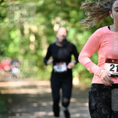 06.10.2024 - Bramfelder Halbmarathon 2024 Dr. Thomas Lammeyer http://msf.ph/oto/7341224 06.10.2024 10:48:31 Laufen 1, 21 meine-sportfotos.de