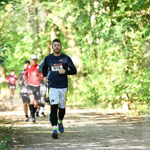 06.10.2024 - Bramfelder Halbmarathon 2024 Dr. Thomas Lammeyer http://msf.ph/oto/7341238 06.10.2024 10:48:39 Laufen 512 meine-sportfotos.de