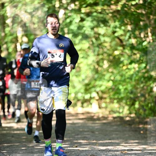 06.10.2024 - Bramfelder Halbmarathon 2024 Dr. Thomas Lammeyer http://msf.ph/oto/7341255 06.10.2024 10:48:42 Laufen 14, 512 meine-sportfotos.de