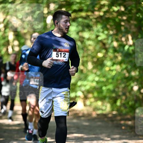 06.10.2024 - Bramfelder Halbmarathon 2024 Dr. Thomas Lammeyer http://msf.ph/oto/7341261 06.10.2024 10:48:42 Laufen 512, 155 meine-sportfotos.de