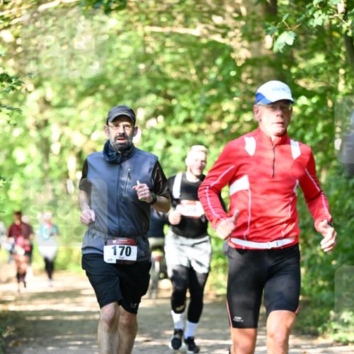 06.10.2024 - Bramfelder Halbmarathon 2024 Dr. Thomas Lammeyer http://msf.ph/oto/7341275 06.10.2024 10:48:47 Laufen 228, 170, 37, 08 meine-sportfotos.de