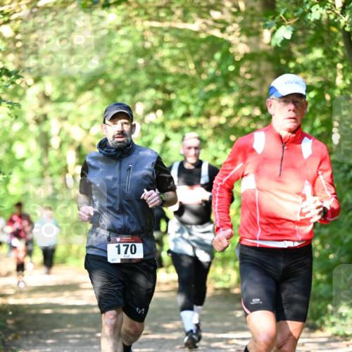 06.10.2024 - Bramfelder Halbmarathon 2024 Dr. Thomas Lammeyer http://msf.ph/oto/7341276 06.10.2024 10:48:47 Laufen 228, 170 meine-sportfotos.de
