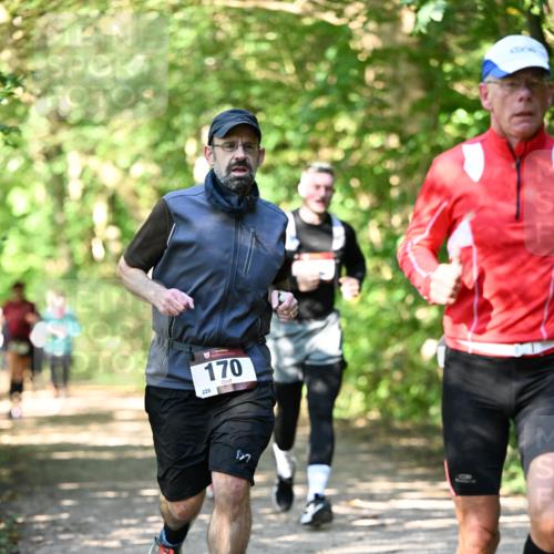 06.10.2024 - Bramfelder Halbmarathon 2024 Dr. Thomas Lammeyer http://msf.ph/oto/7341279 06.10.2024 10:48:48 Laufen 228, 170 meine-sportfotos.de